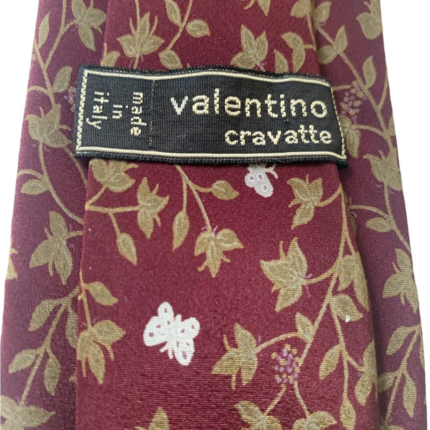 VTG Valentino Cravatte Burgundy 100% Silk Bird Nature Print Designer Neck Tie